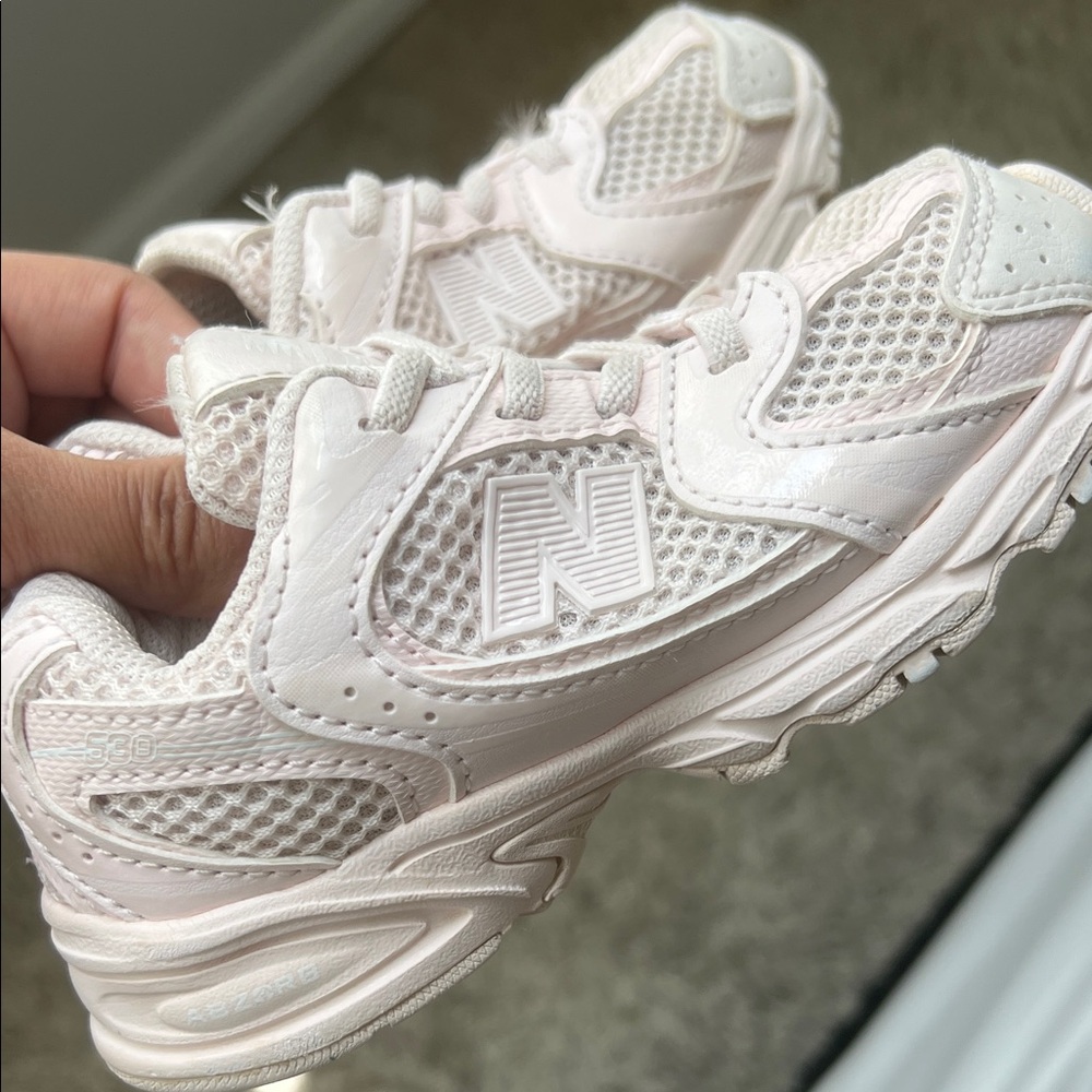 New Balance toddler size 9 pink Sneakers